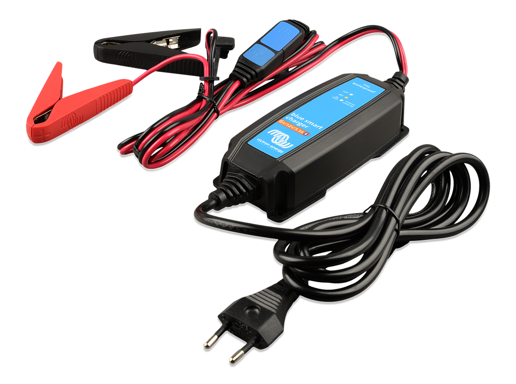 Victron Blue Smart IP65 Charger 6V/12V-1.1 + DC connector